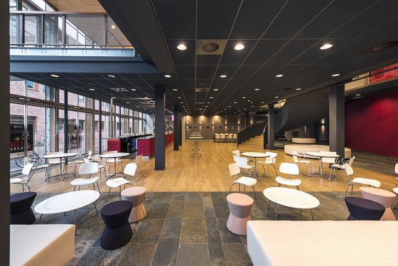 Foyer, foto door TenBrasWestinga